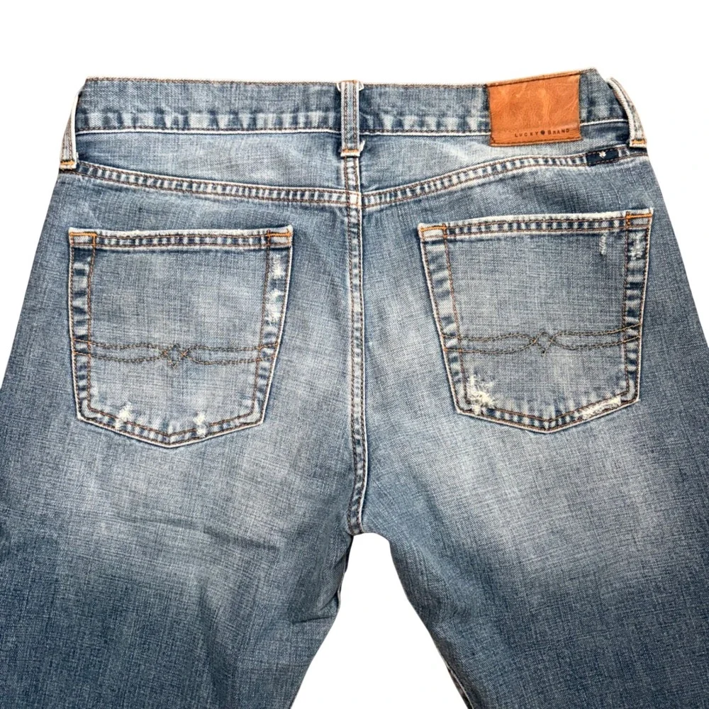 Lucky Brand 363 Vintage Straight Jeans Mens 30x30 Blue Medium Wash Denim